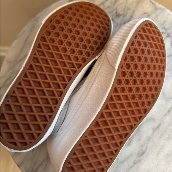 Vans Women’s Old Skool Stackform Size 5 Skate Shoe Marshmallow Cream Off White - Picture 8 of 12